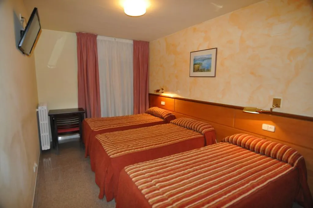 Hotel Sole Pobla de Segur 3*,  Ισπανία